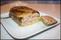 Marbr� de foie gras aux fruits secs et pain d'�pices