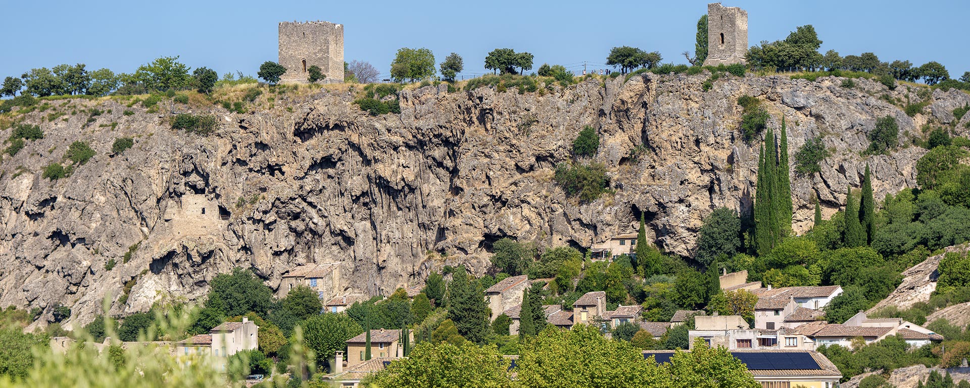 Cotignac, le village à l'ombre du Rocher