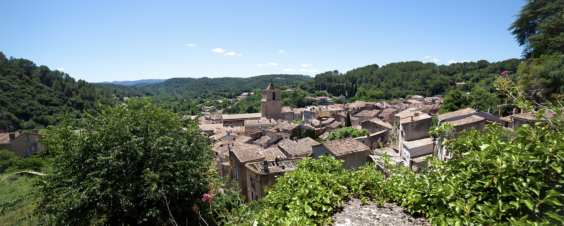 Barjols et ses 43 fontaines et lavoirs