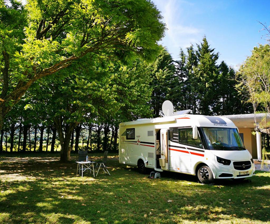 Camping Car Park Saint Julien Le Montagnier