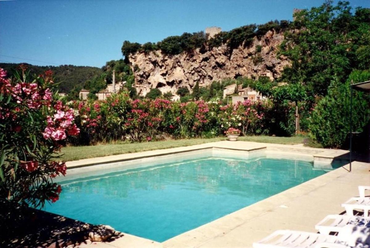 La Combe Basse - Gîte Cave voutée + studio : Location Vacances à Cotignac
