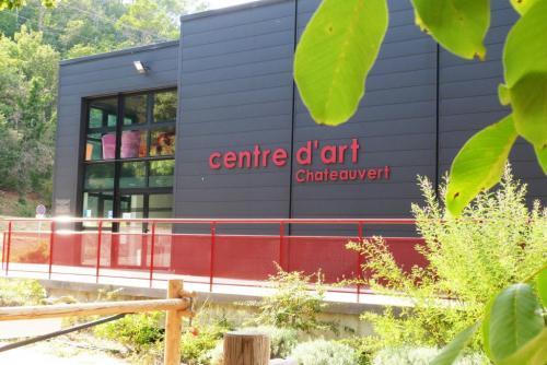 Photo 2 - CHATEAUVERT : Centre d’art contemporain et jardin des sculptures